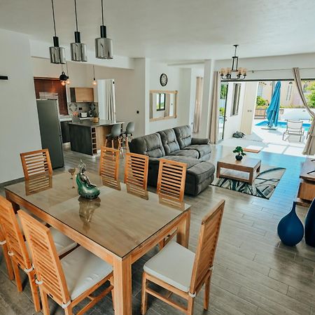 Two Villas タマラン エクステリア 写真
